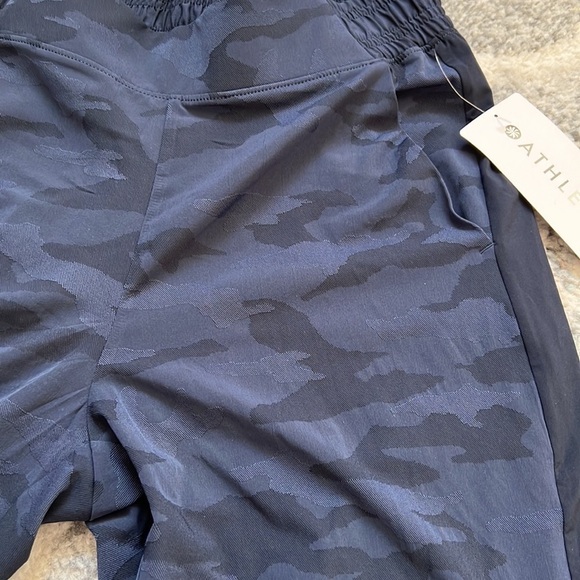 Athleta Brooklyn Textured Camo Joggers - Picture 4 of 10